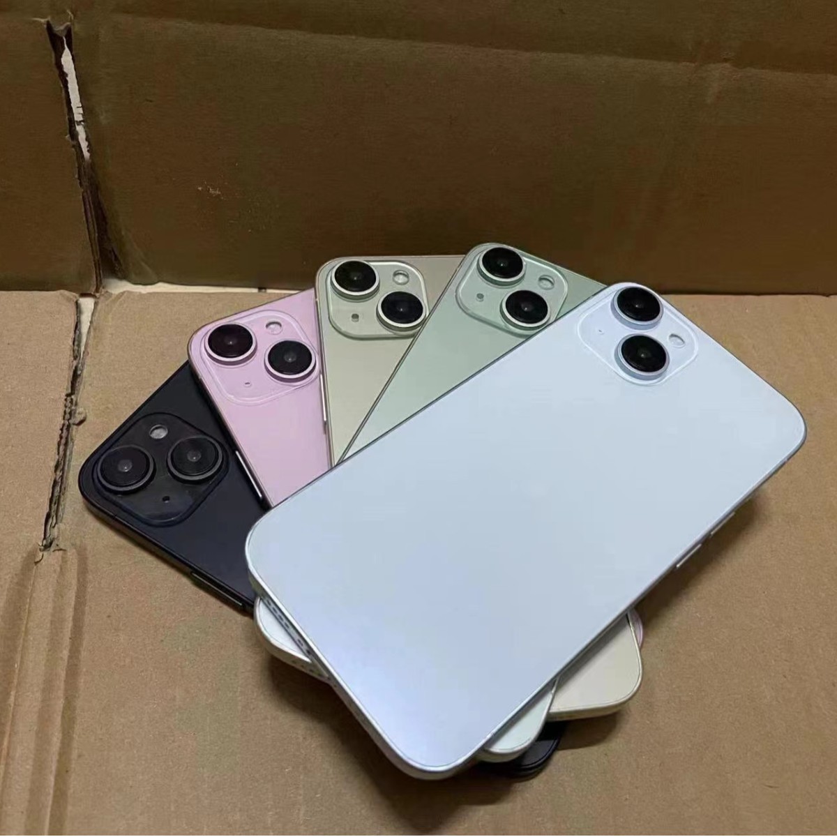 Подходит для нового мобильного телефона Apple 15Promax 2023 модельный образец 1413