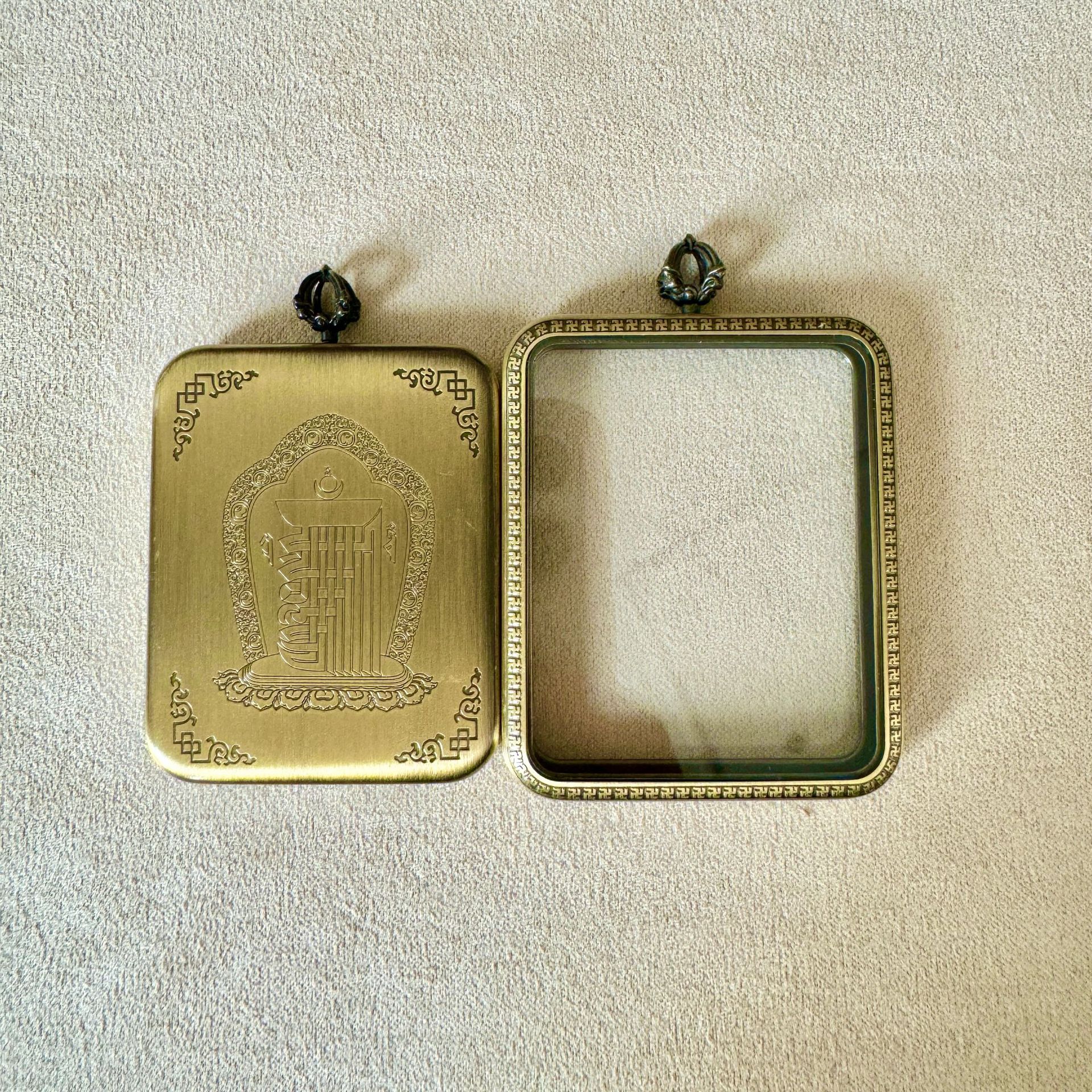 3.5*4.5 thangka 4*5 gabu box 3*4 thangka 2.5*2.5 copper gold-plated waterproof single-sided double-sided thangka shell