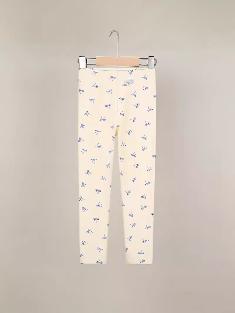 New Autumn and Winter Girls' Leggings, Thickened Pure Cotton Elastic Girls' Leggings, Versatile Slim-Fit Pants for Baby Girls