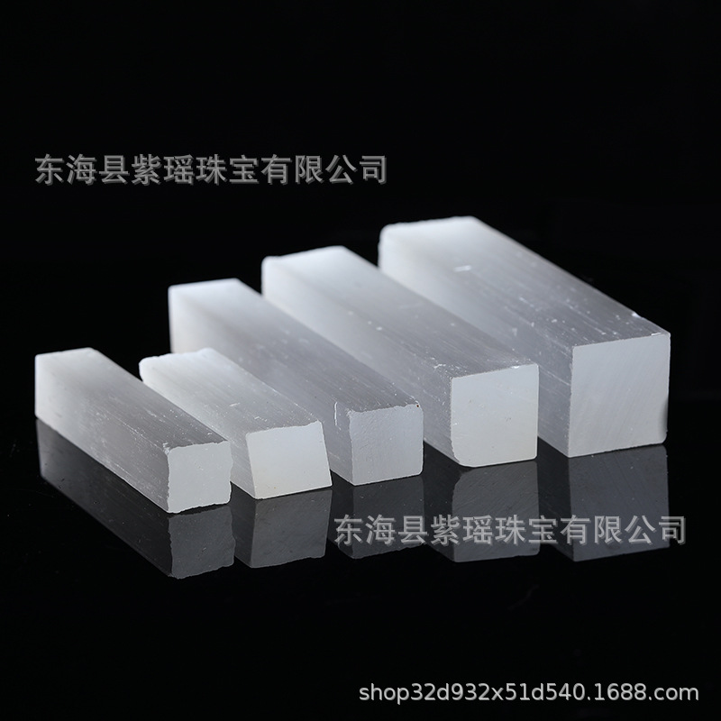 Wholesale Natural Nitrite Gypsum Crystal Transparent Gypsum Strip Gypsum Stick Gypsum Board Gypsum Raw Stone Products