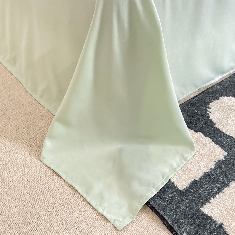 24 New Super Soft Cloud Cotton Pure Color Double Four-Piece Set