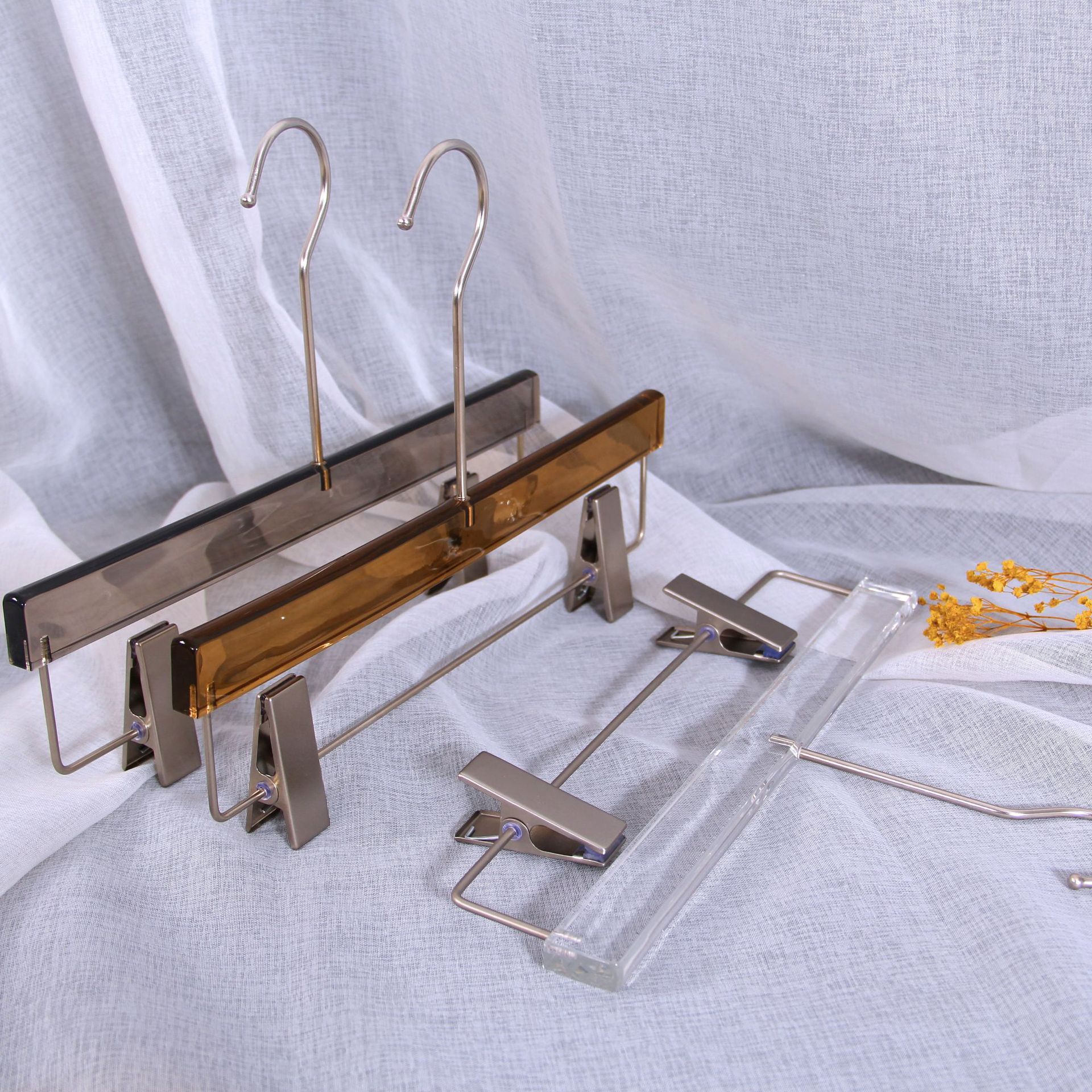 Прозрачная акриловая вешалка для одежды, новая кристальная вешалка для брюк, легкая, для женской одежды