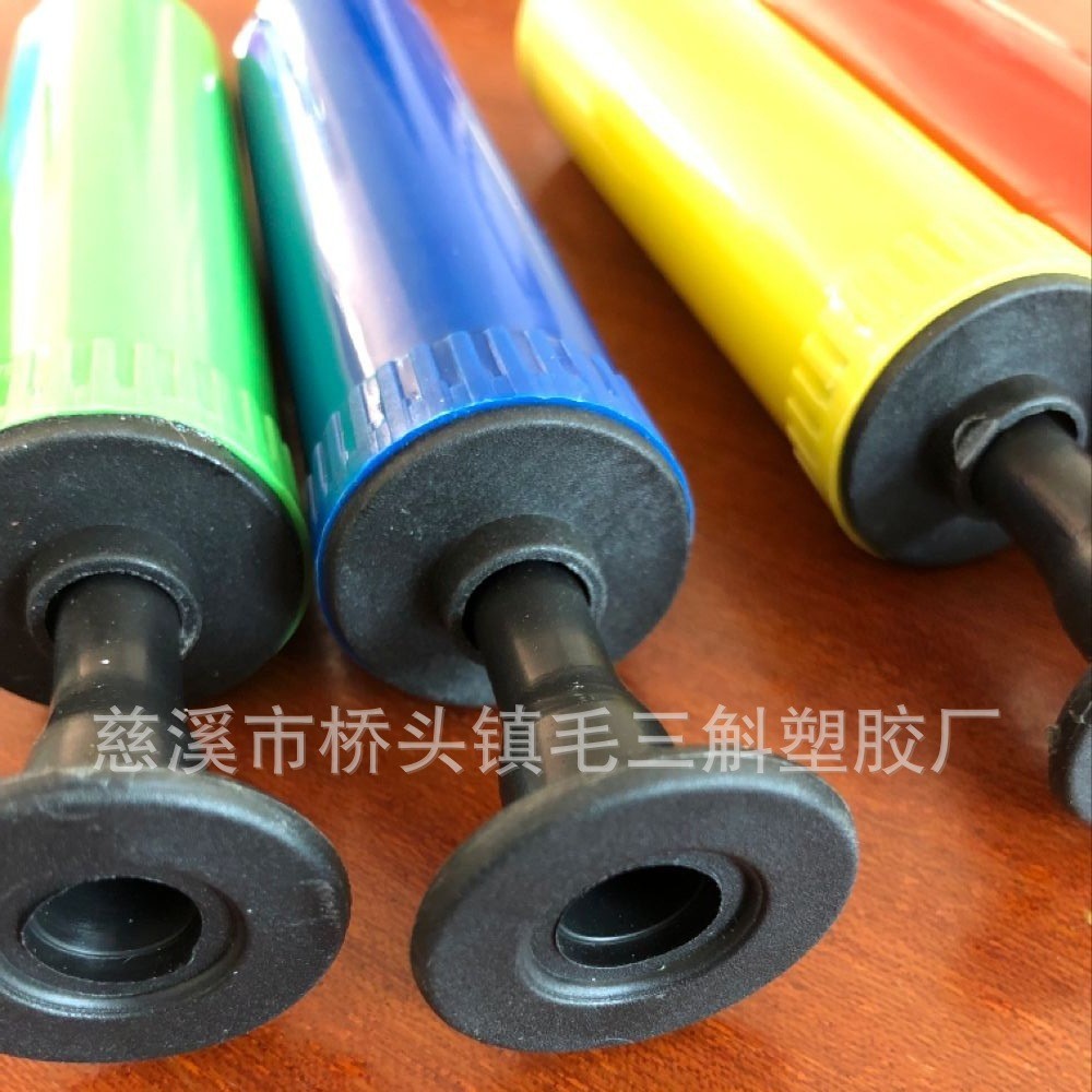 Manufacturers supply high quality ball PVC ball inflatable cylinder with air needle syringe pump mini hand pump