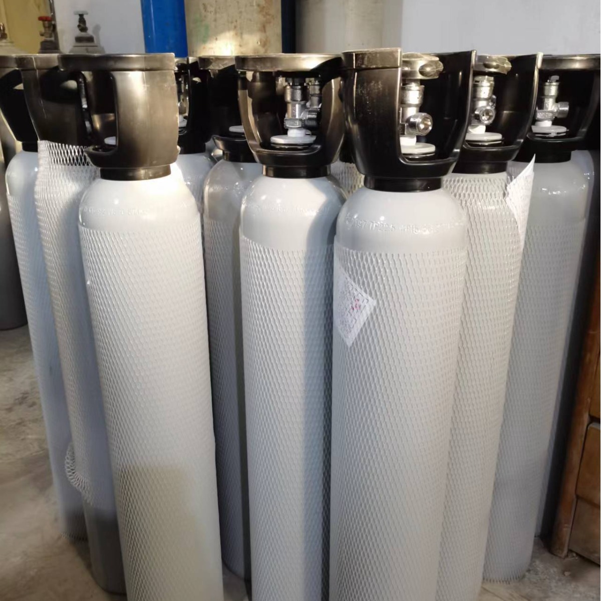 Manufacturers Supply Standard Gas Mixtures, Multi-Component Gases, High-Purity Gases, Laboratory Gases