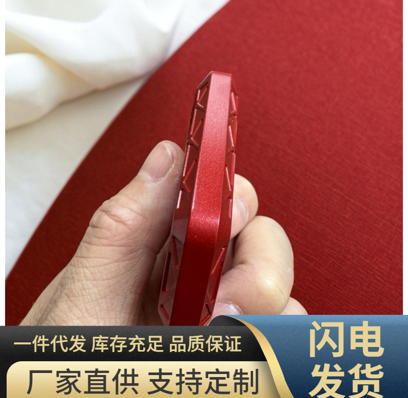 Ya Amazon 158! Можно заряжать мобильные телефоны горизонтально и вертикально! Ультратонкая беспроводная быстрая зарядка, изысканные маленькие подарки для мужчин и женщин