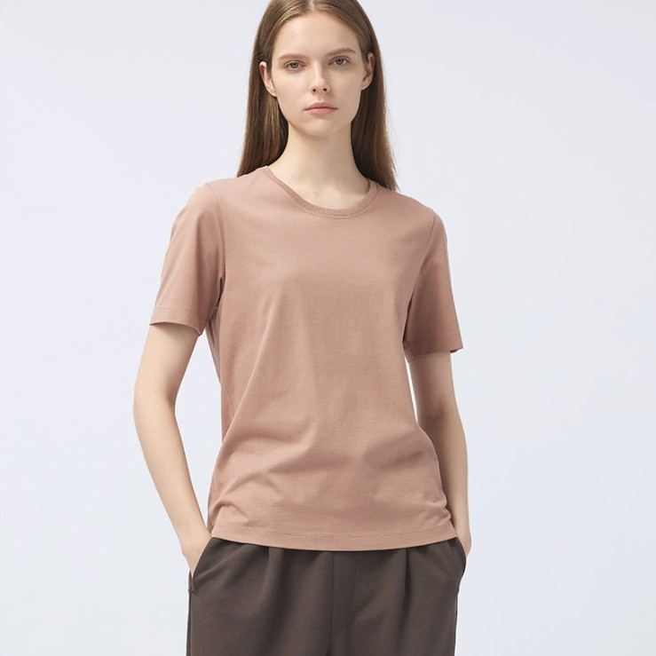 Customized T-Shirts, Same Style for Men and Women, Couple Outfits, Family Outfits, Custom-Made Drawings and Samples, Contracted Work and Materials, Clear Processing