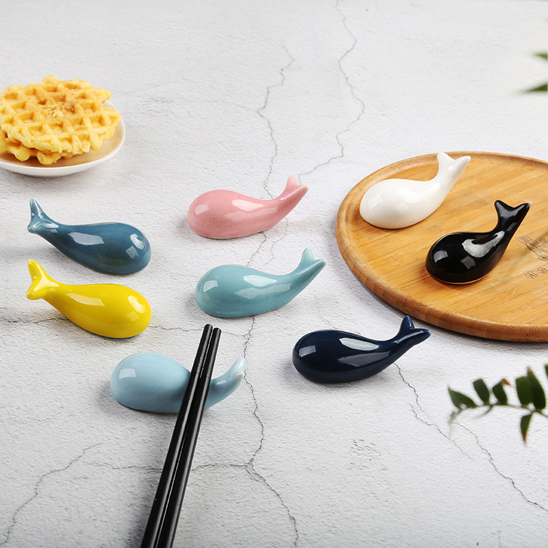 Милый мультяшный японский стиль маленький кит керамическая подставка для палочек для еды дельфин гостиничная посуда домашние креативные украшения ароматная вставка