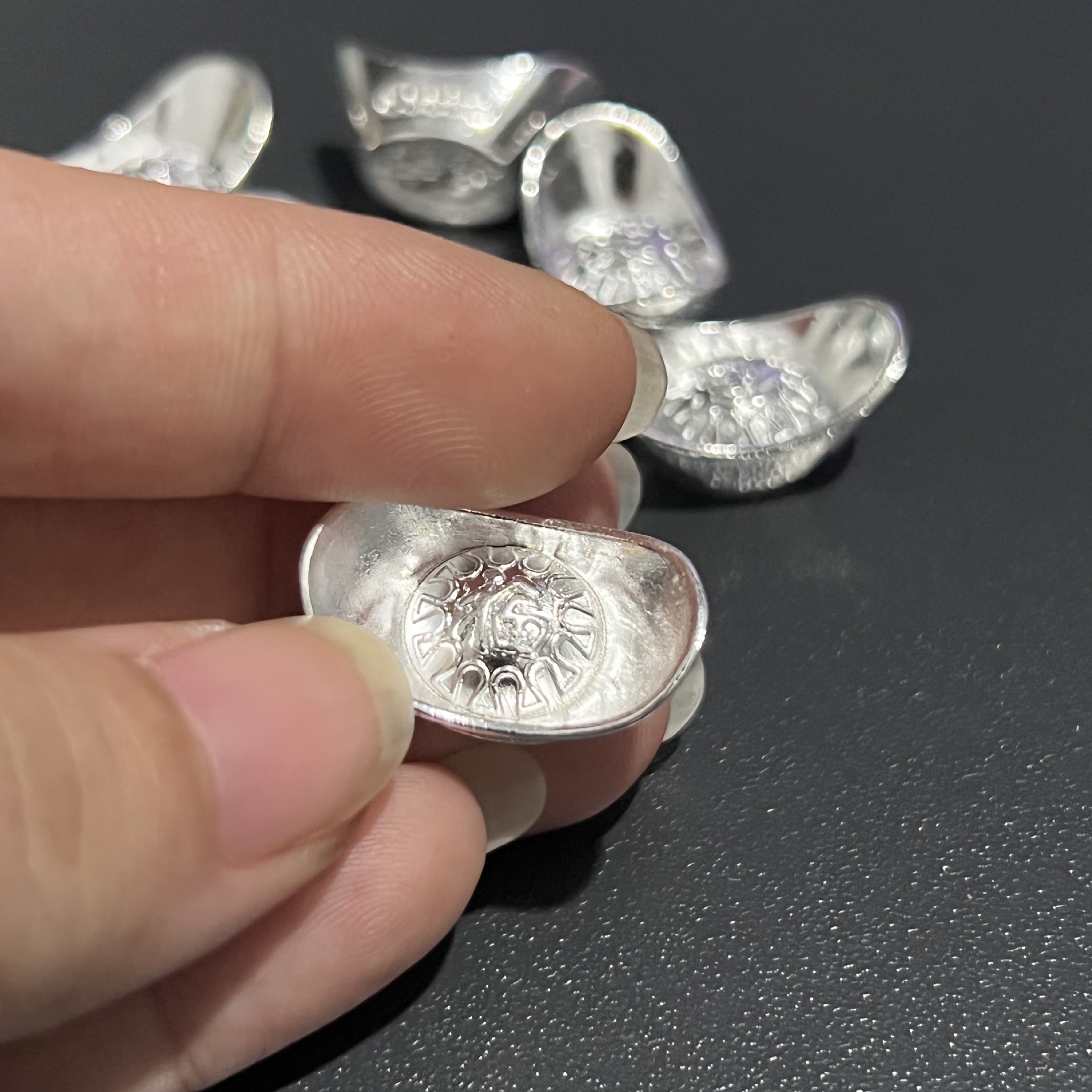 Popular 2.5cm Silver-Plated Ingot Solid Ingot Broken Silver Accessories Wholesale Cornucopia Filling Ornaments