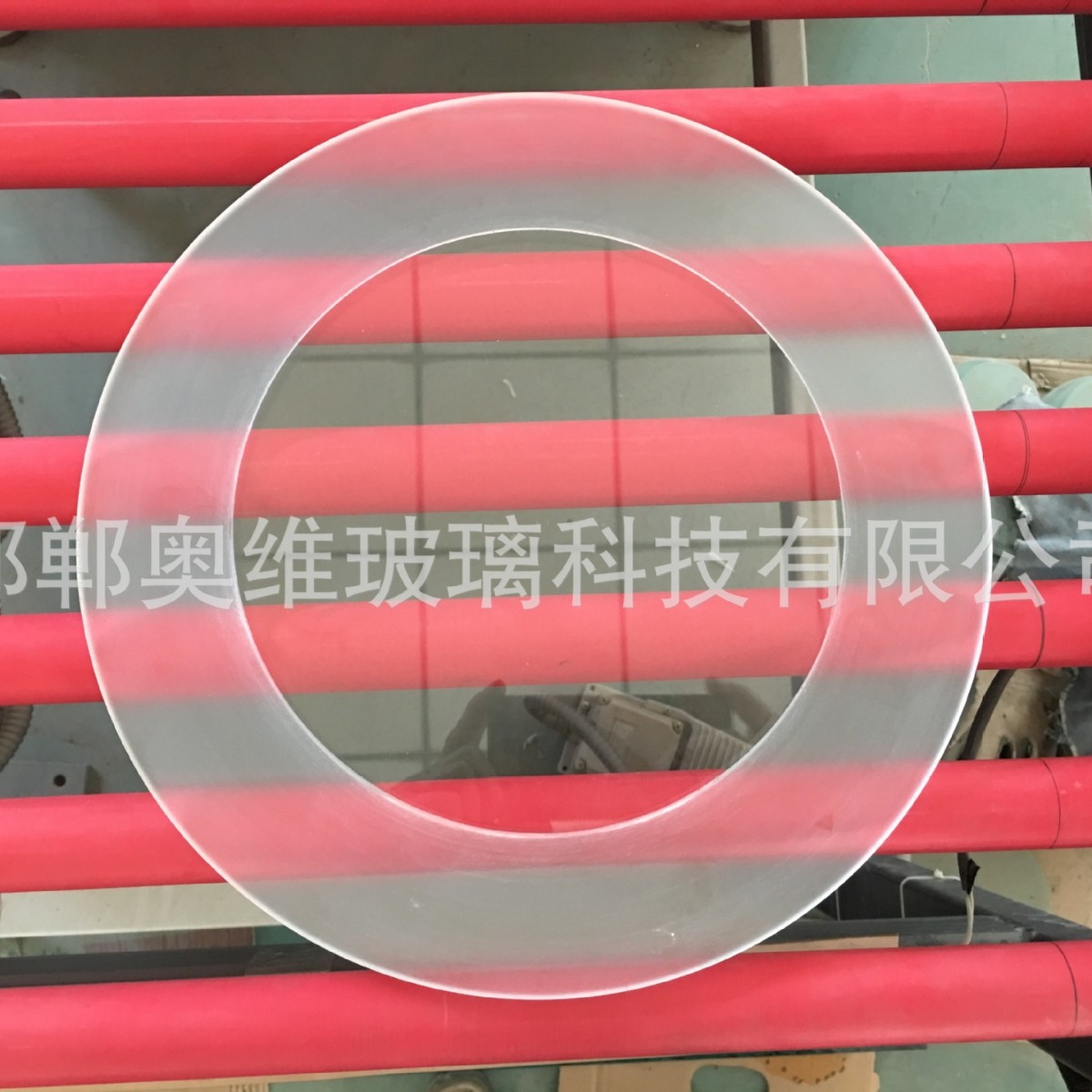 Customized Glass Milling Processing, Stepped Tempered Glass Panels, Round Perforated Ultra-White Optical Special-Shaped Optical Glass