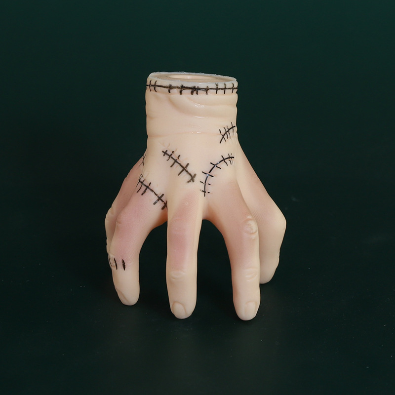 Amazon Halloween party DIY ornaments American drama Wednesday Wednesday keychain pendant Adams