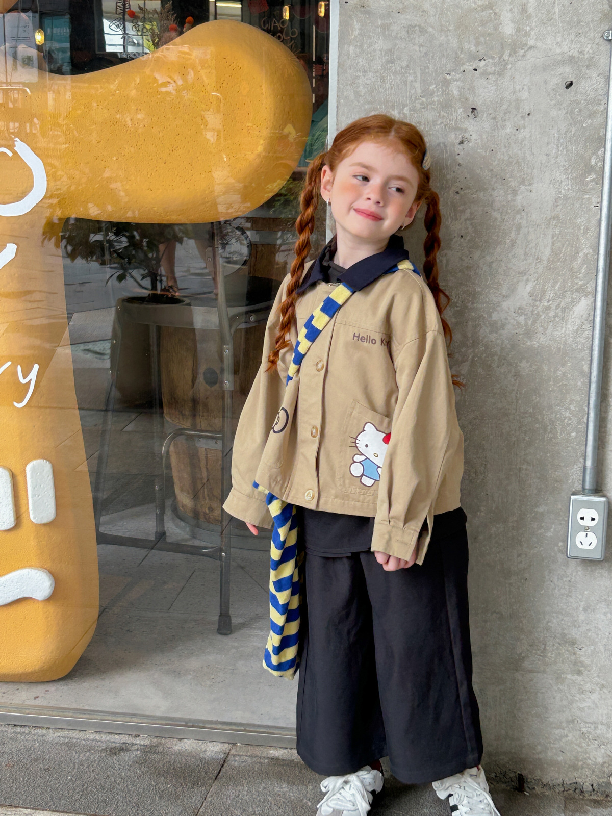 2025 Early Autumn Girls' New Fashion Versatile Hello Kt Simple Cute Lapel Cartoon Jacket Coat Trendy