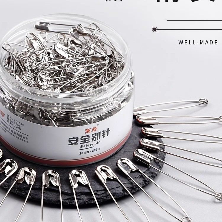 Old-fashioned safety pin fixed clothes pin small size large oversized paper clip paper clip buckle bed sheet closing pin