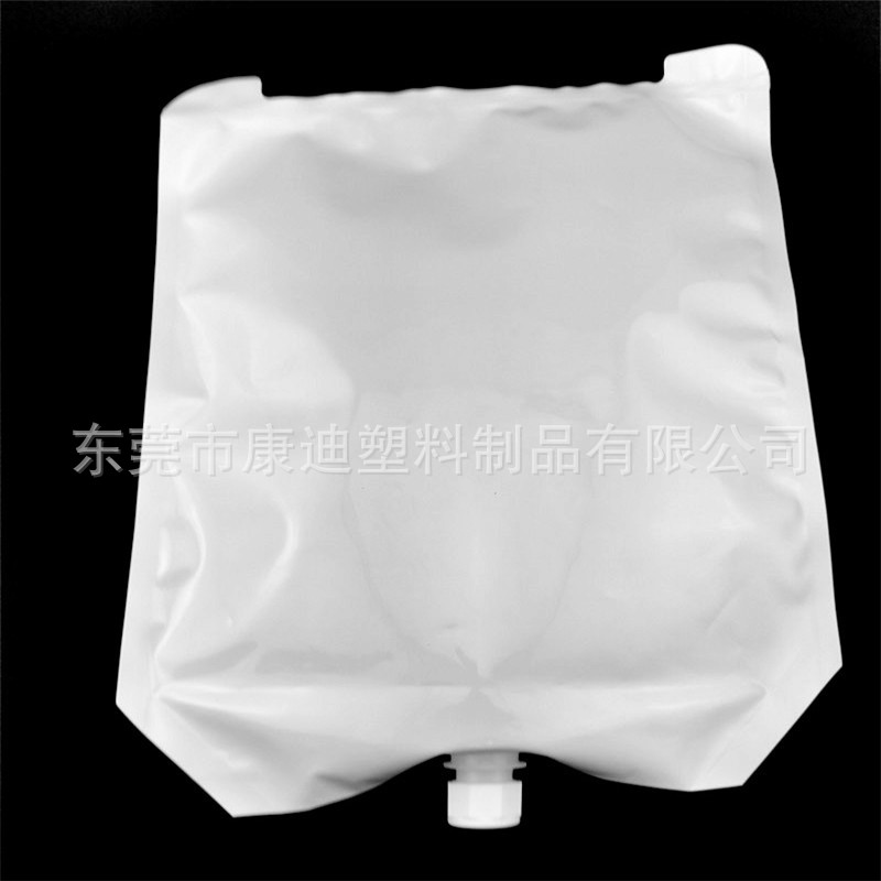 Bovine colostrum bag in stock supply 4L calf feeding irrigation suit nozzle bag food grade milk white PE special-shaped bag