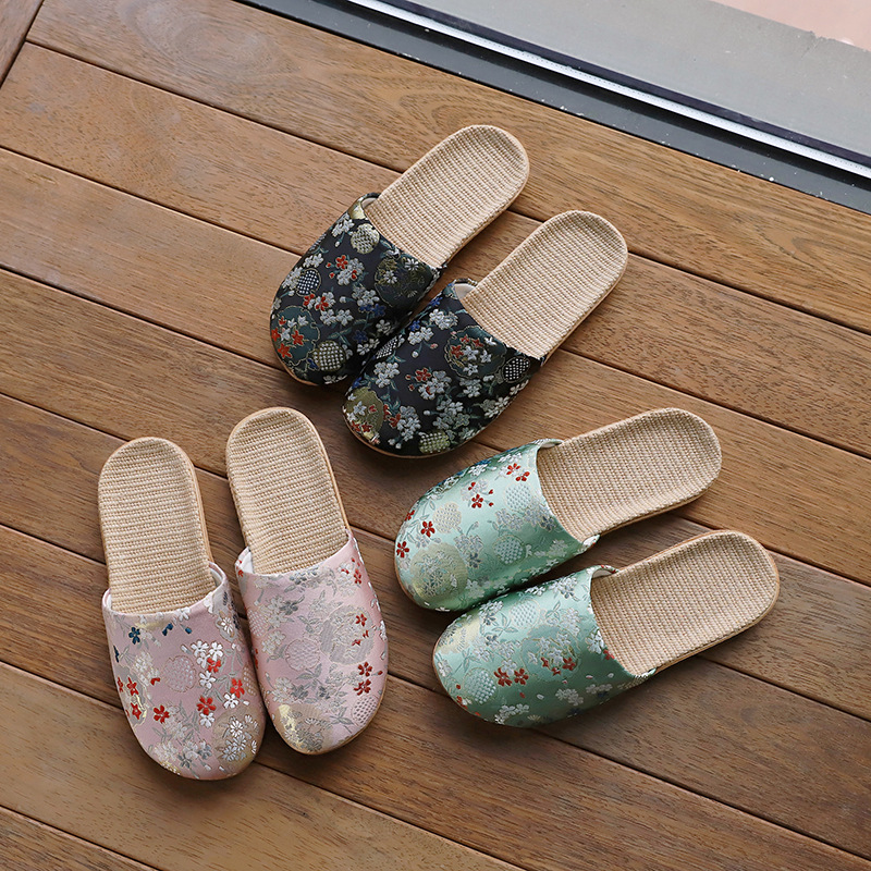 Кросс-бордерные весенние и осенние тканевые тапочки Баотоу женские домашние indoor нескользящие хлопковые и льняные сандалии для четырех сезонов
