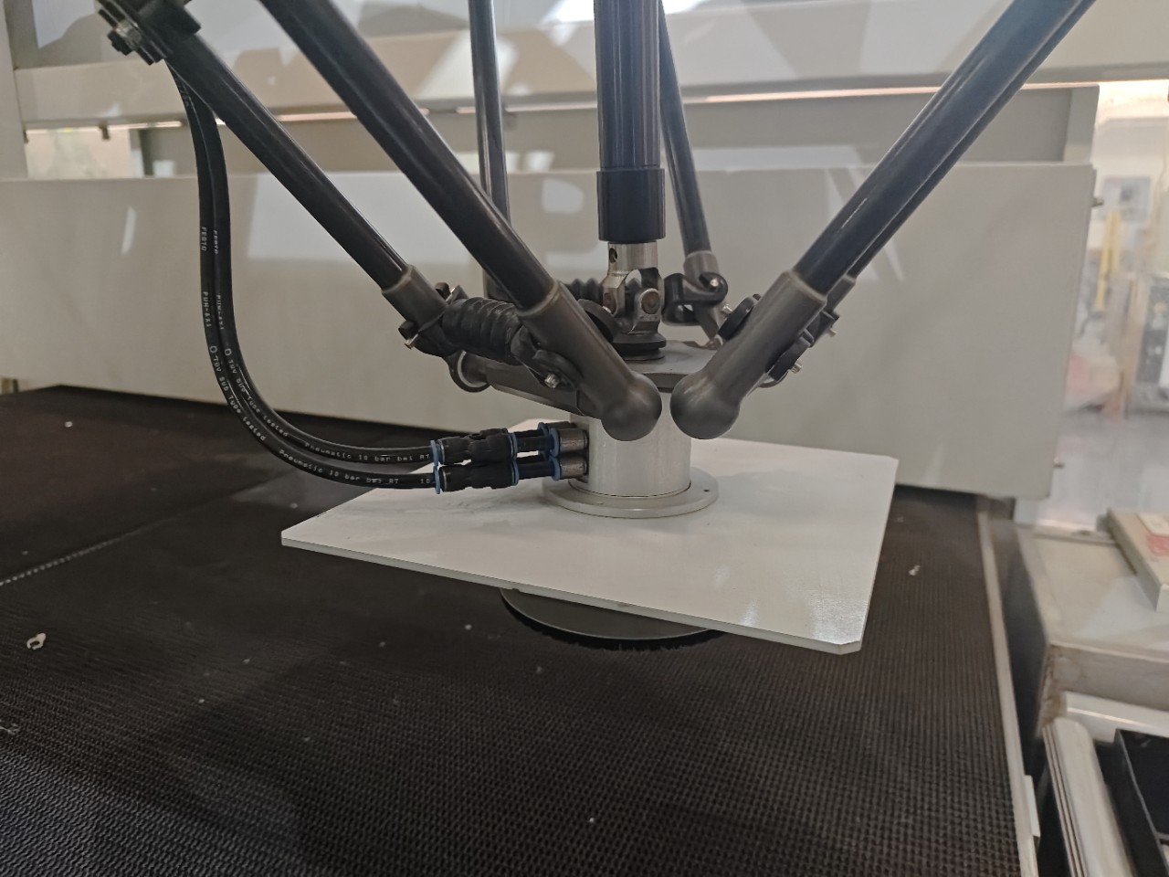 Premium ABBIRB360-3/1130 4-axis 360 spider hand for reduced material packaging