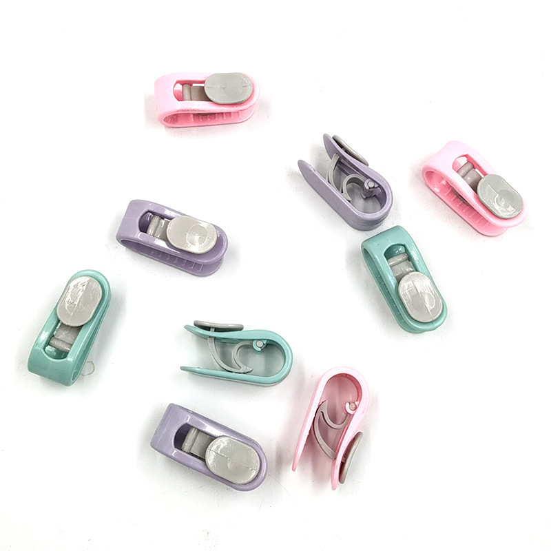 Internet celebrity popular quilt holder bed sheet quilt cover four-corner fixed angle clip anti-running non-slip invisible needle-free Holder