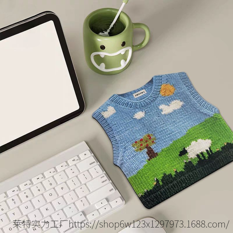Cute Sweater Printed Mouse Pad, Personalized Office Dormitory High-Looking Computer Desk Pad, Home Portable Mouse Pad