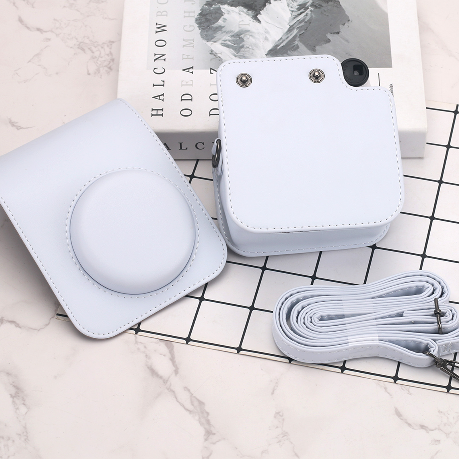 New Fuji polaroid solid color mini12 special solid color camera with color number camera bag iron deduction diagonal span