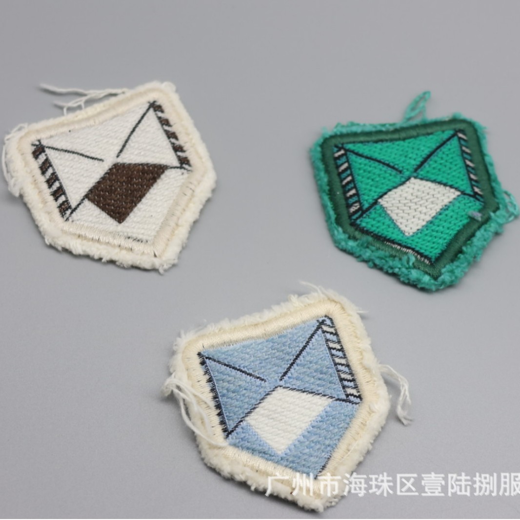 Clothing accessories burr embroidery cloth label autumn and winter accessories letter patch accessories decorative weaving mark trademark wholesale