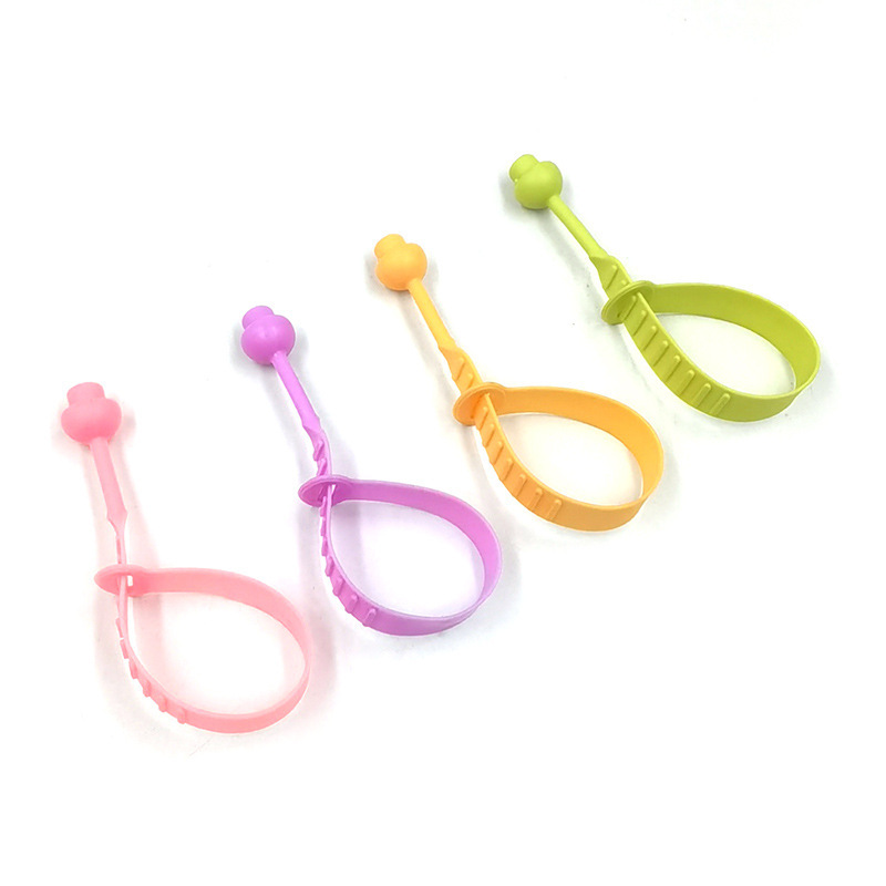 Silicone Toilet Lid Lifter Anti-Dirty Lid Lifter Toilet Lid Accessories Toilet Seat Handle Lid Lifter Flip Handle