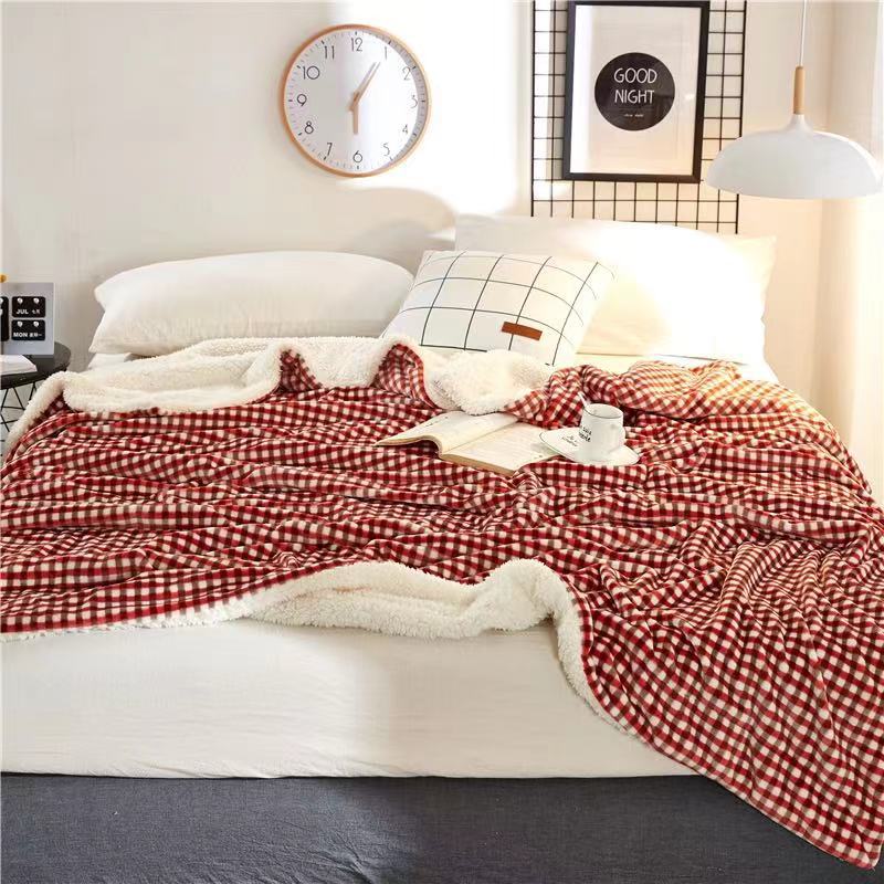 2021 ins Internet celebrity lambswool double-layer blanket antistatic thick blanket