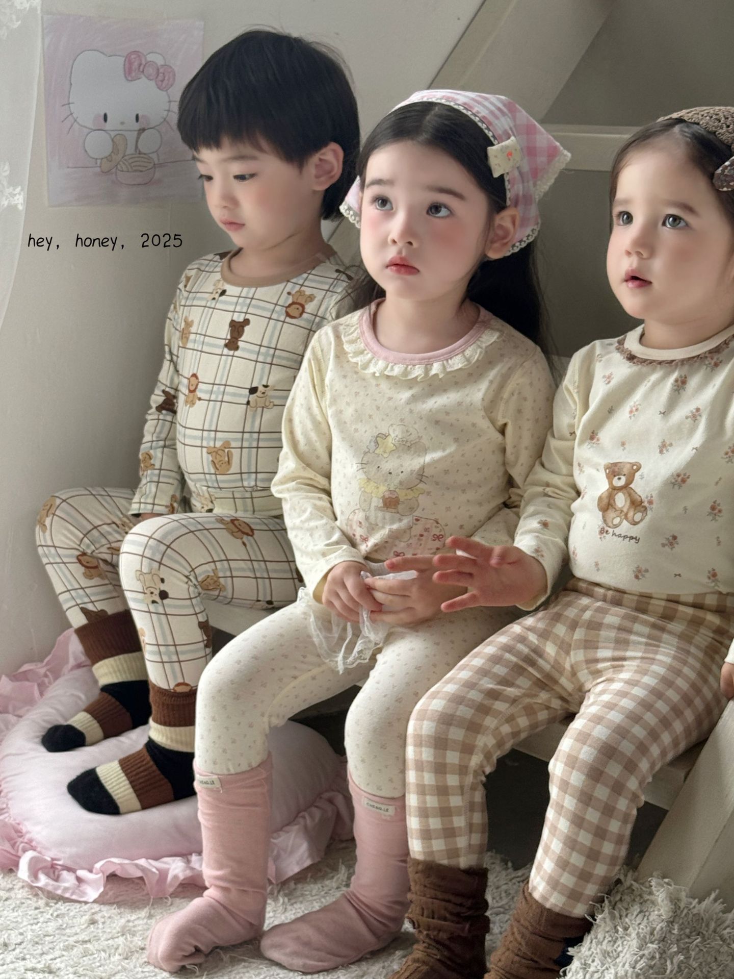 Large and Small Roll Hey Honey Boys and Girls 200g Lycra Autumn Clothes and Long Trousers Boneless Intimates Set Pure Cotton Pajamas