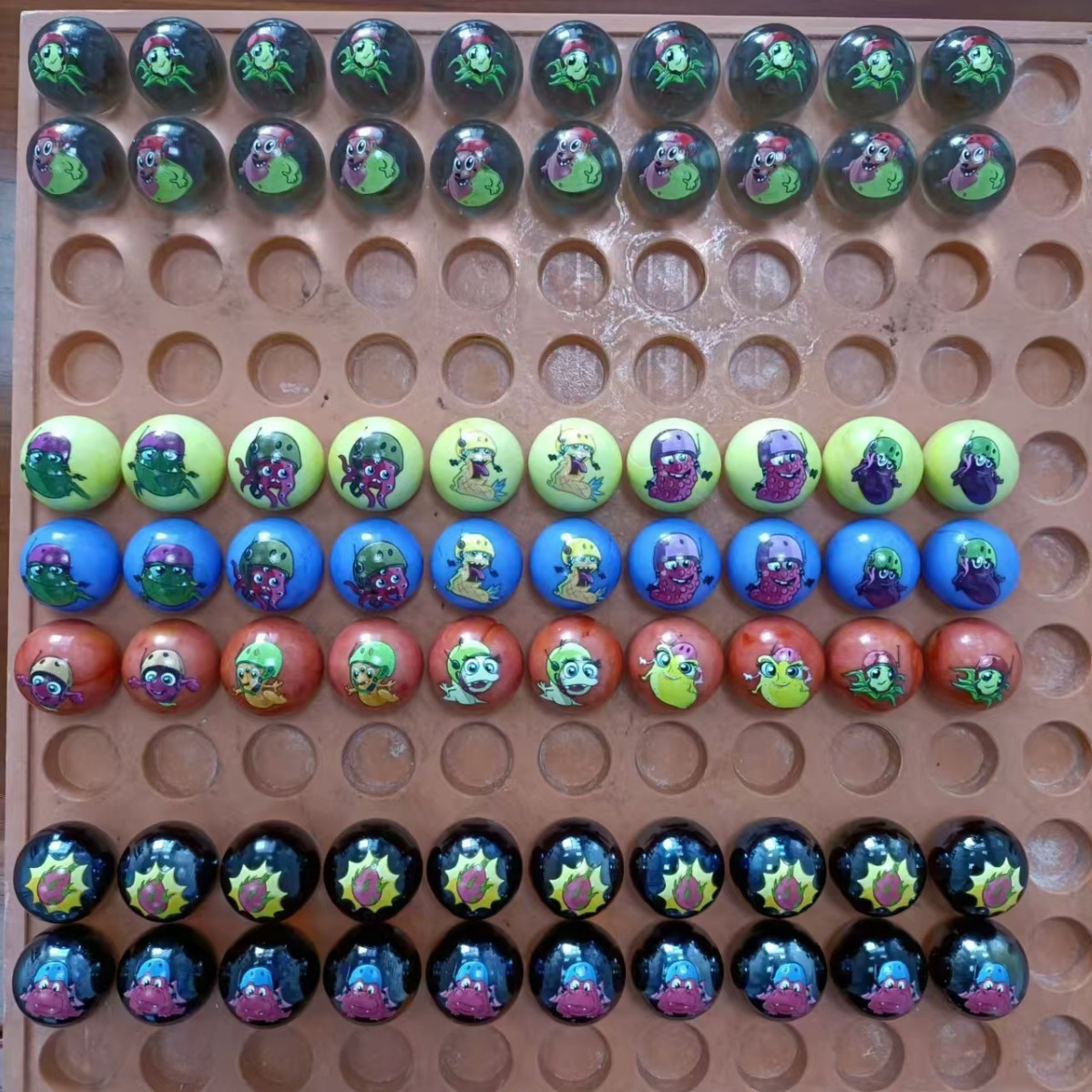 Custom pattern Amazon hot sale decal glass ball optional with cartoon pattern glass marbles sticker ball