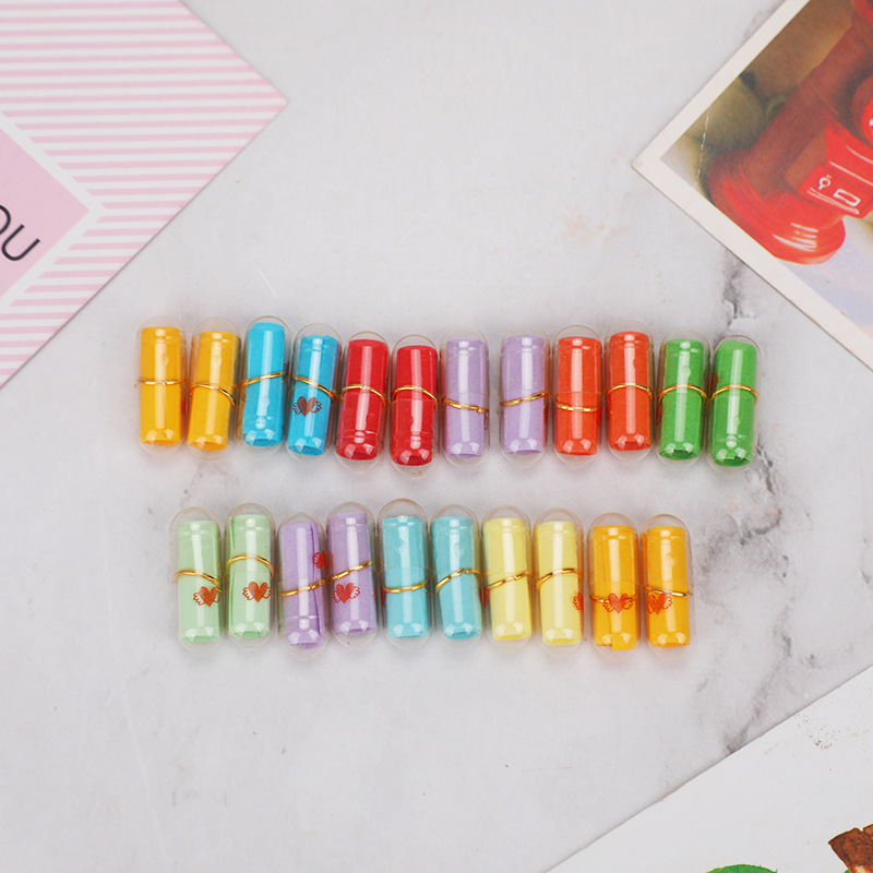 Love pill regret medicine Qixi love letter capsule expression capsule color letter roll wishing bottle drifting bottle accessories