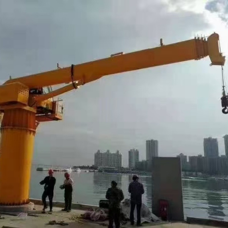 Marine Dock Crane Manufacturer Small Ship Crane Ship Crane for Sea Cargo Lifting