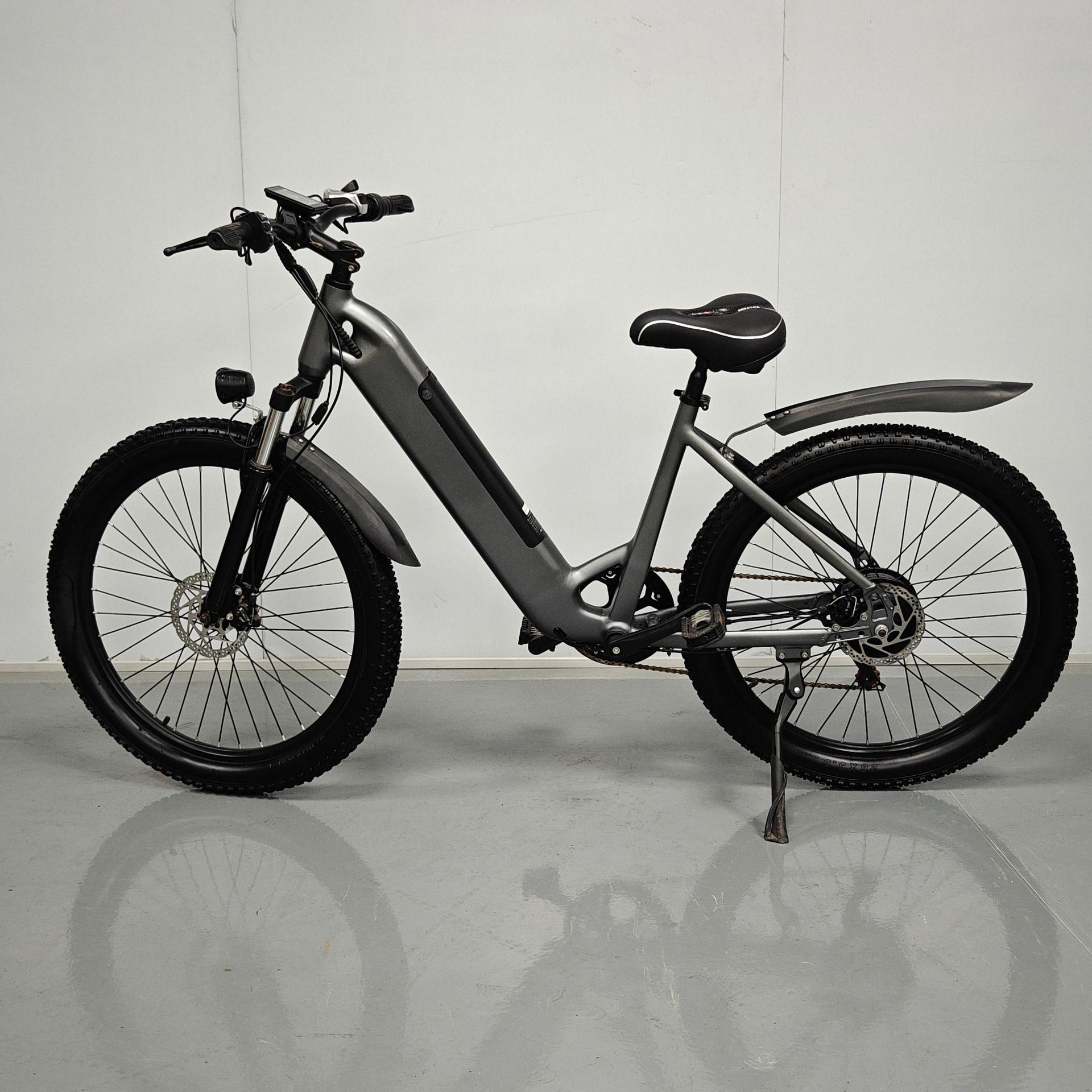 26inch Mountain Electric Bicycle Electric Assist Electric Vehicle 500W Motor