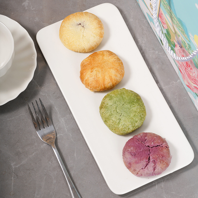 Food Factory Direct Hair rose flower cake 300g gift box flower cake Yunnan specialty classic rose cake gift