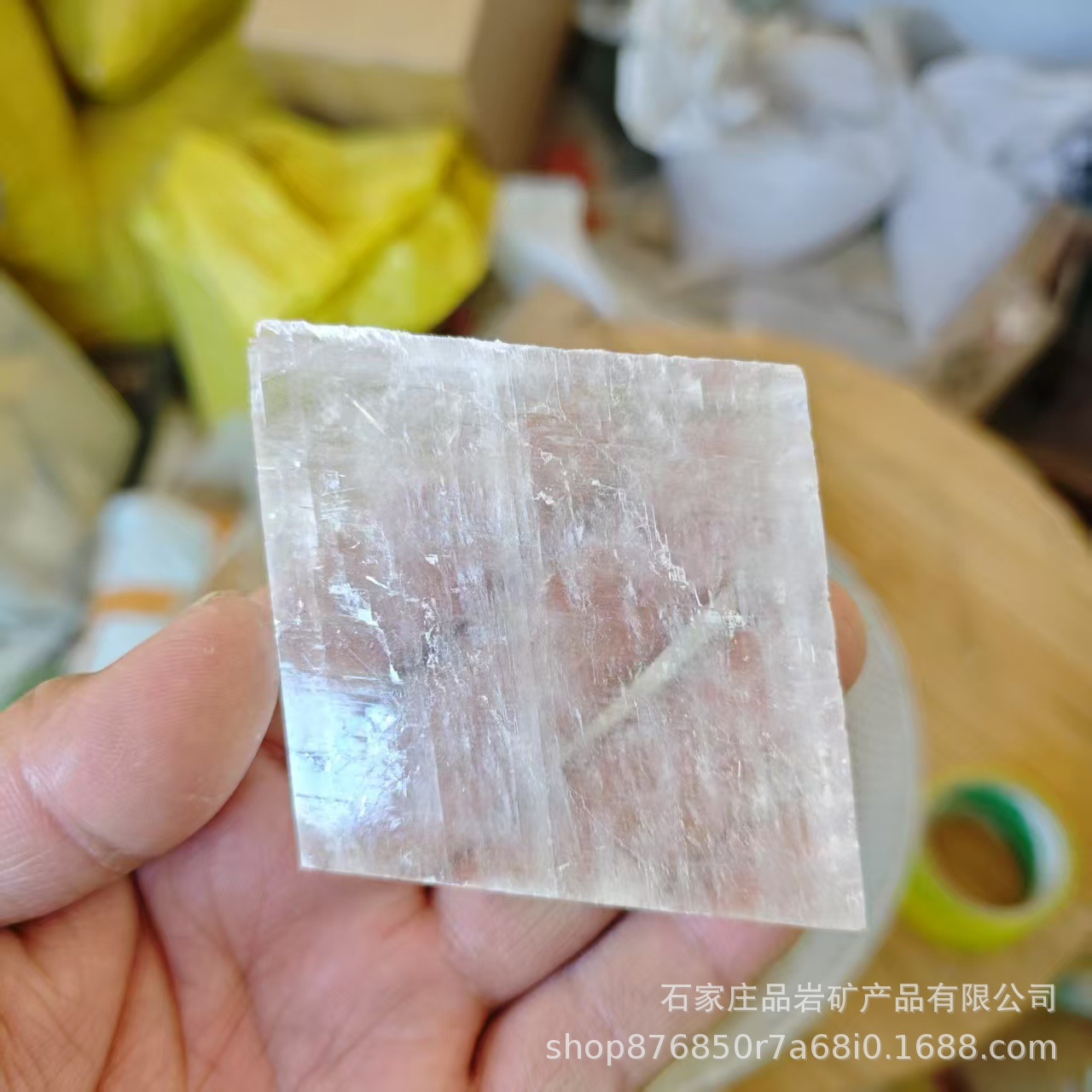 Calcite Ore Specimen Crystal Raw Stone Aromatherapy Diffuser Stone Raw Ore Gravel Demagnetizing Stone Crystal Ornaments