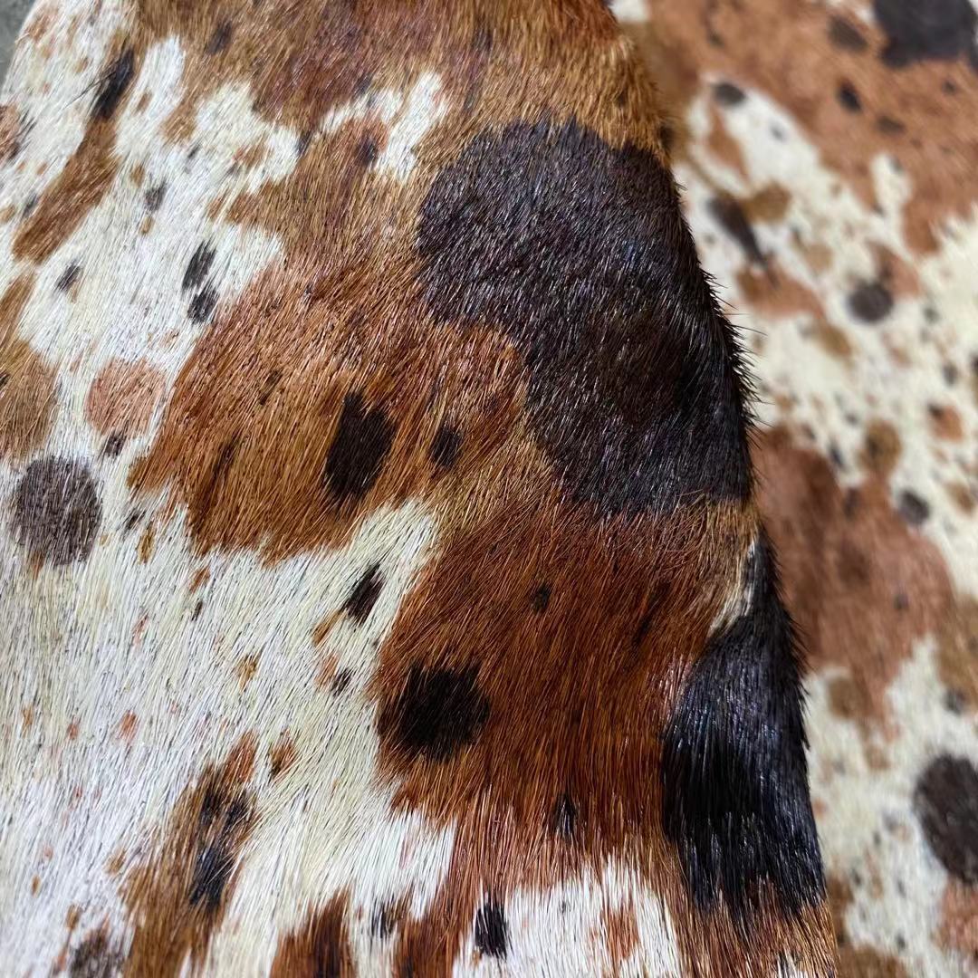 Horse Fur Leather Cow Bag Shoes and Boots Raw Material Color Brown Flower Calf Leather Leather Fur One