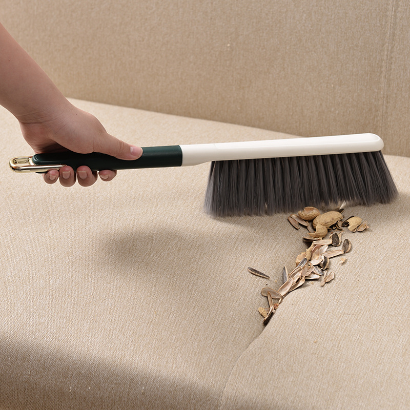 Factory in stock Nordic Style Light Luxury Gold-plated Stainless Steel Soft Wool Bed Brush Sofa Carpet Bed Sheet Cleaning Dust Removal Long