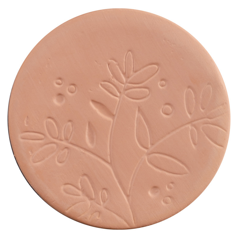 Daily increasing round five-leaf clover cigar tobacco shreds moisturizing ceramic moisturizing tablets brown sugar dried fruit drying tablets Amazon