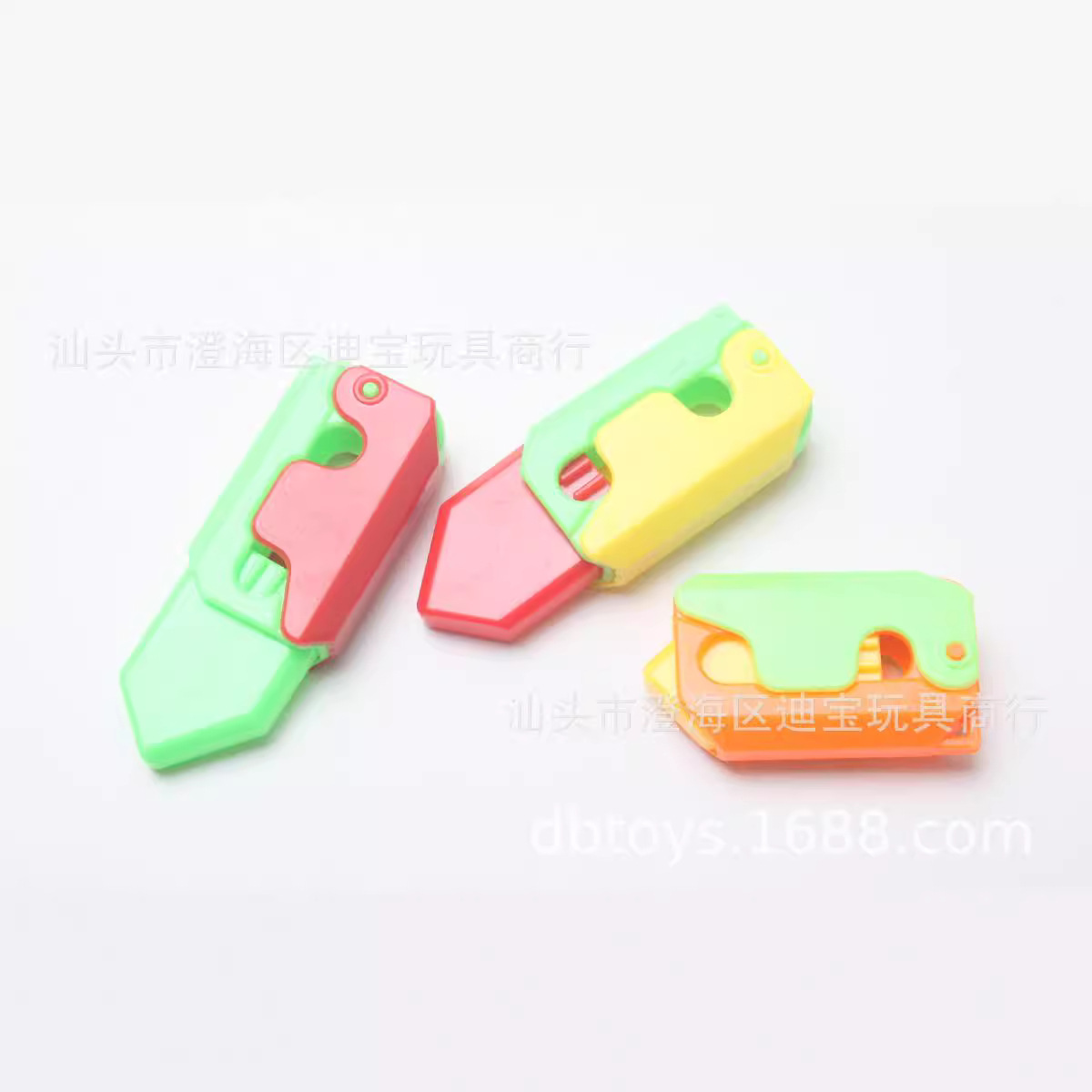 Игрушка Gacha, морковный нож 4.2 см, подарок 55 мм