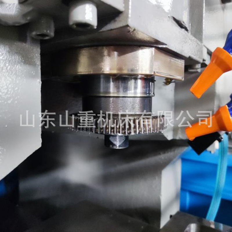 Y5132 Cnc Gear Hobbing Machine Automated Hobbing Equipment Single and Multi-Gear Processing Machine