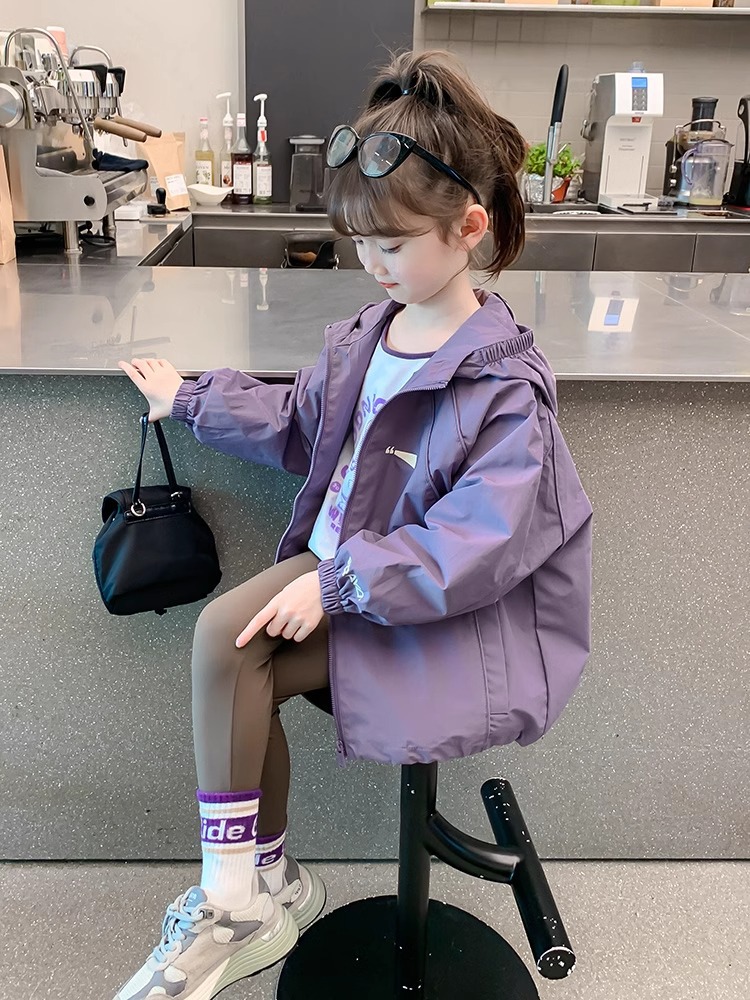 Girl's Charge Clothes Spring 2025 New Style Children's Coat Loose Spring and Autumn Little Girl's Hooded Casual Top