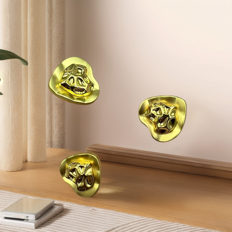 Новинка в наличии нерегулярные пуговицы оптовая продажа бутик модные пуговицы полые цветочные металлические пуговицы пуговицы для пальто модные пуговицы