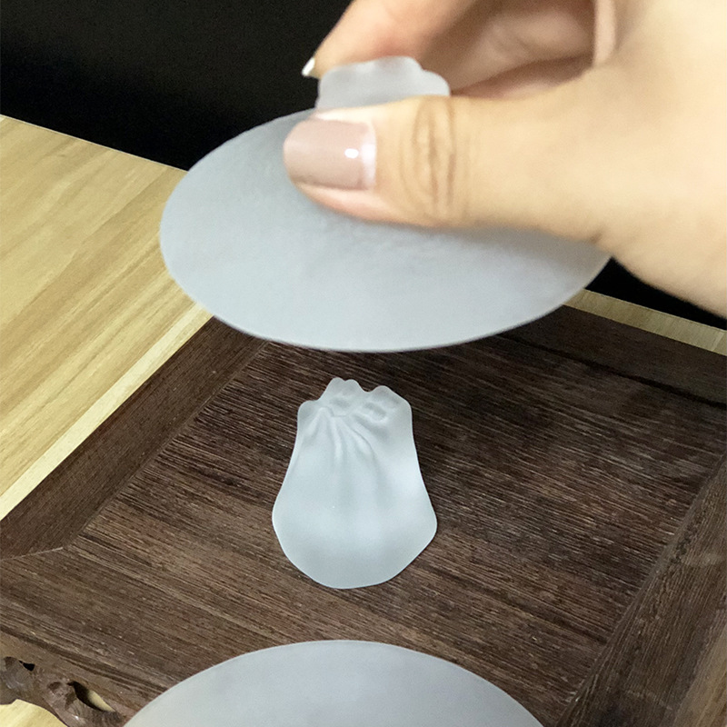 Fushan Crystal Glass Lidded Bowl Lid with the Character "Fu" on It, Handmade Solid Pot Holder, Tea Pet, Tea Set Accessories Wholesale