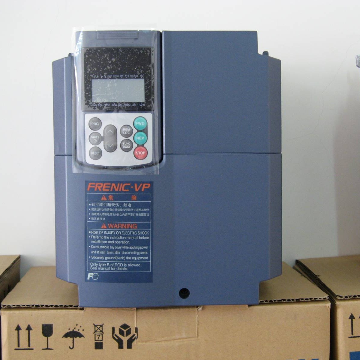 Инвертор Fuji FRN0005C2S-4A/FRN0007C2S-4A/FRN0011C2S-4A новый