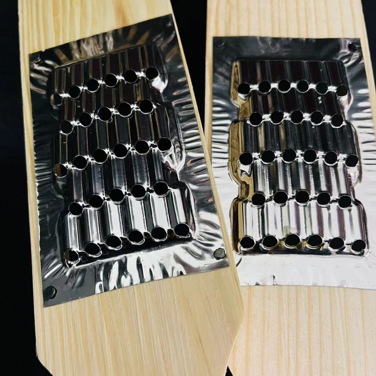 Household Steel Insert Plate Potato Shreds Radish Shreds Grater Lotus Root Grater Kitchen Grating Artifact Two Yuan Supply Wholesale