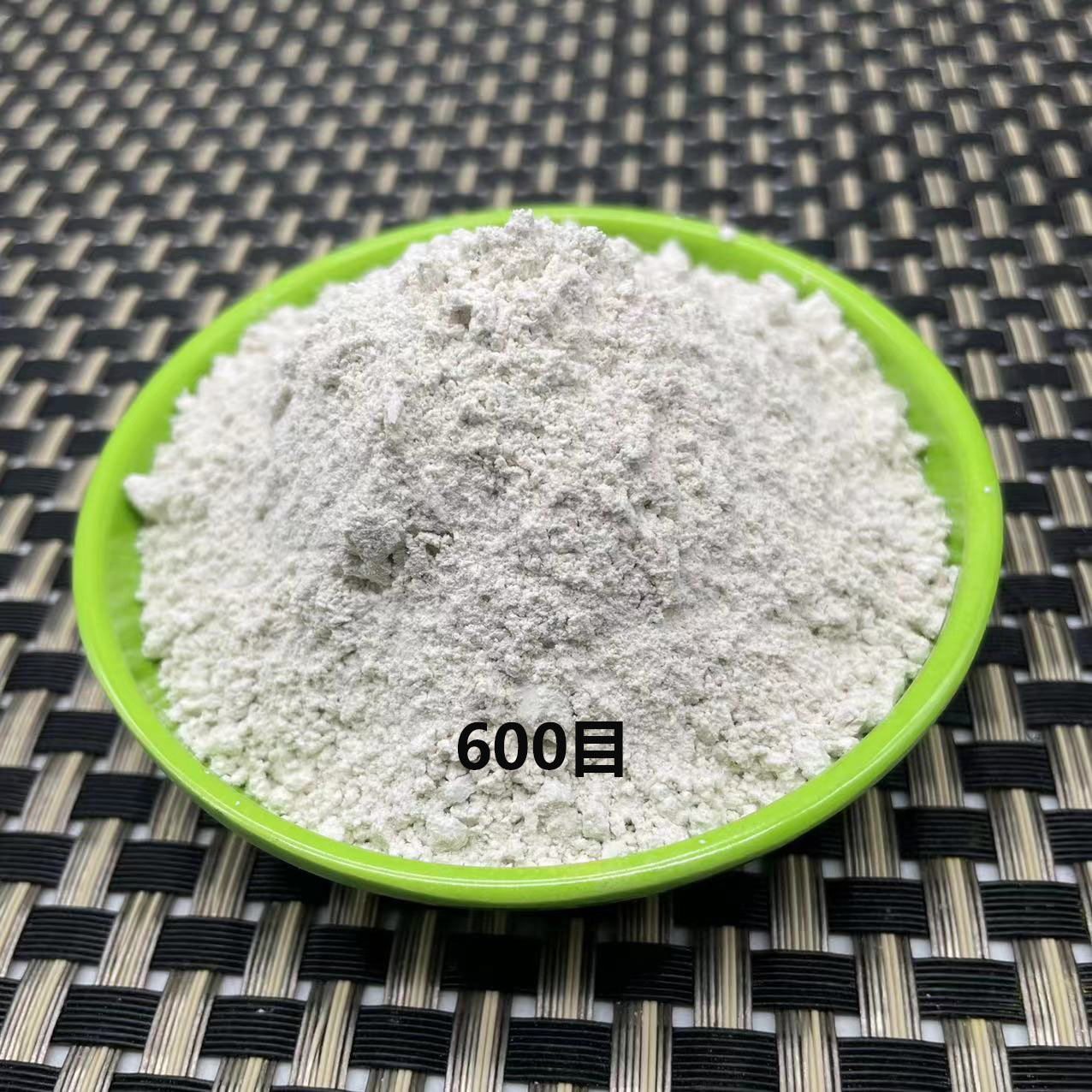 Zeolite Granules, Zeolite Powder, Zeolite for Absorbing Ammonia, Removing Nitrogen and Purifying Water Quality