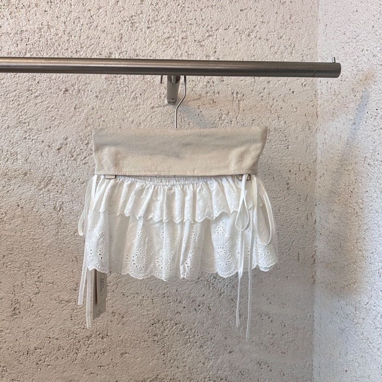 Pure cotton embroidery white lace embroidery, solid color, lace design skirt French spring new fart curtain skirt