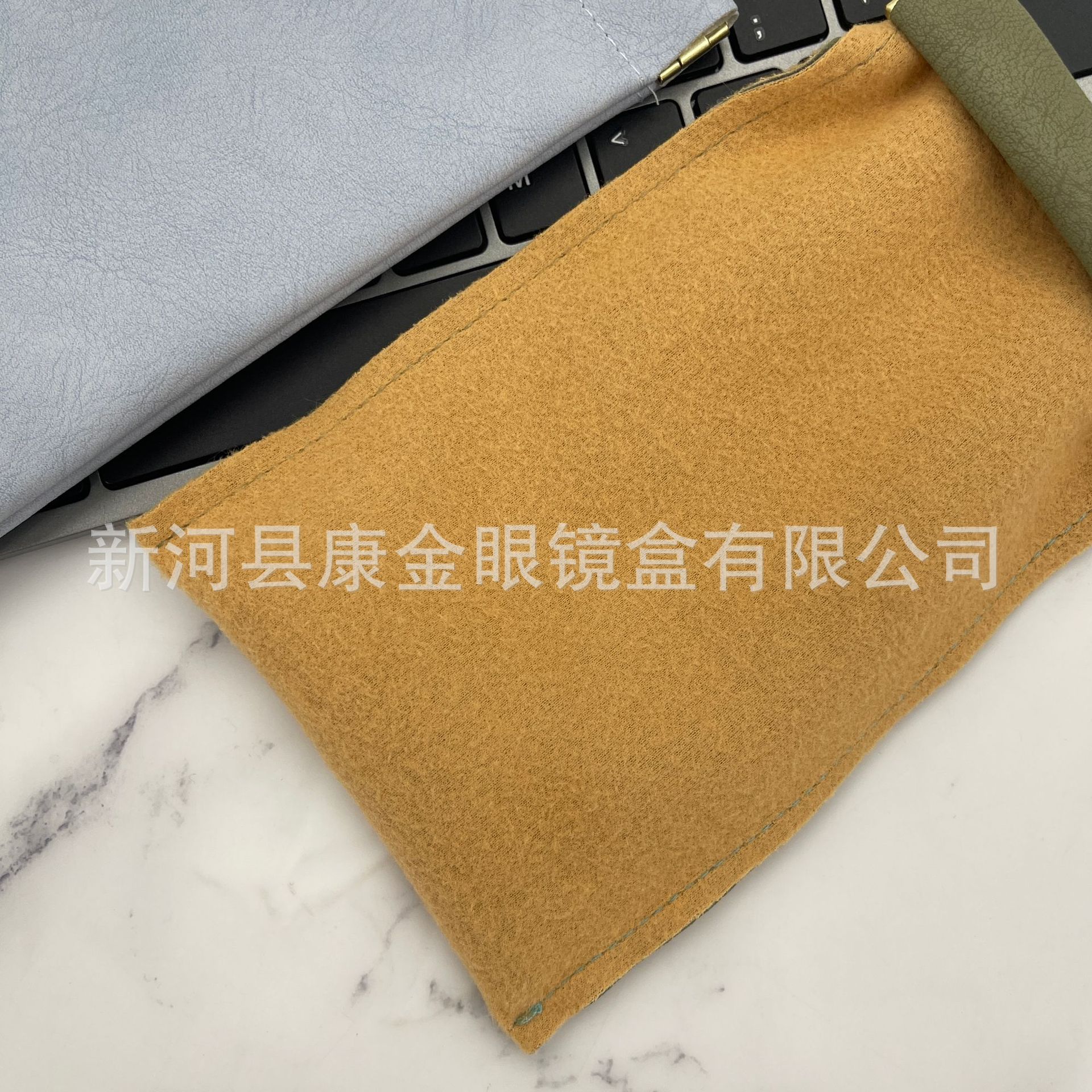 Xinkangjin automatic closing glasses bag manufacturers supply portable sunglasses sunglasses myopia storage bag