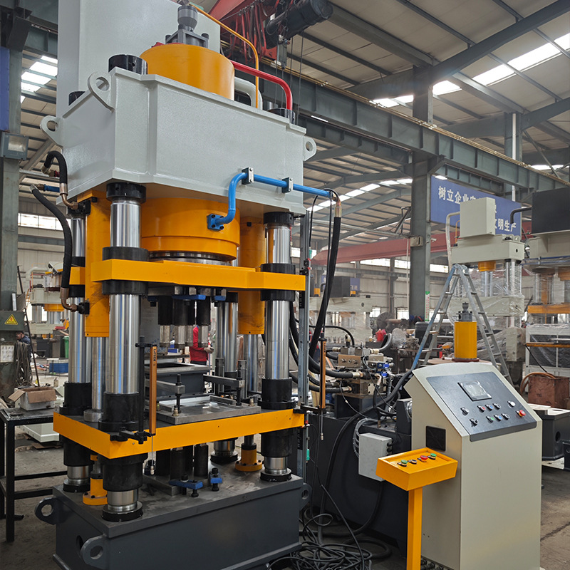 315 Tons Four-Column Hydraulic Press 500 Tons Hot Pressing Molding Hydraulic Press 630 Tons 1000 Tons Large Servo Press