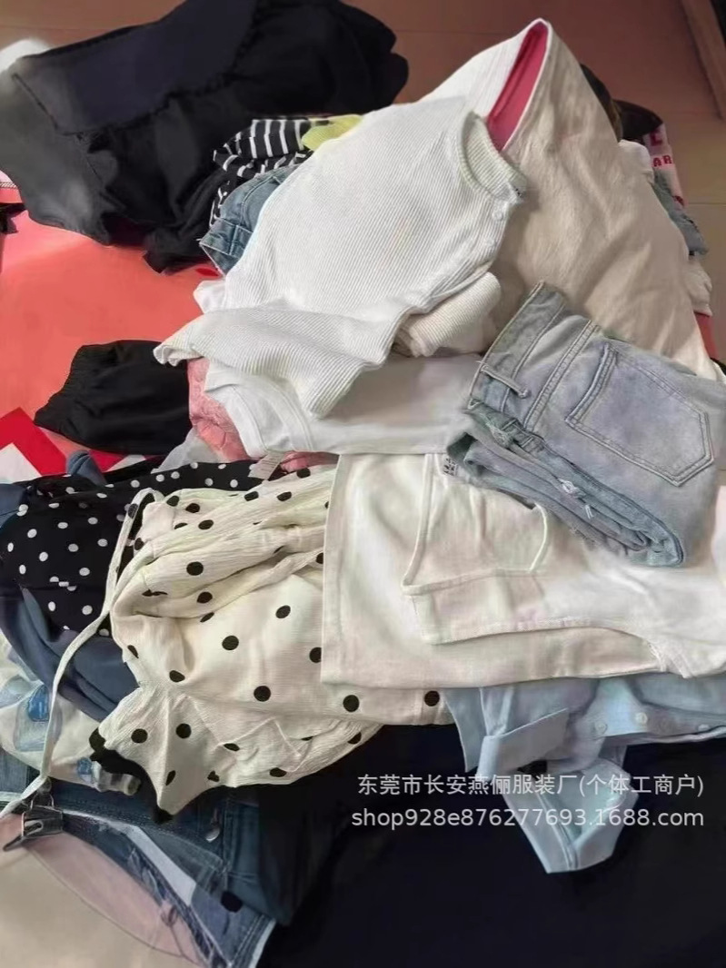 1 Yuan, 2 Yuan, 3 Yuan Clothing, Women's Clothing, Street Stall Inventory, Clearance, Export to Southeast Asia, Low Price, Cheap Clothes