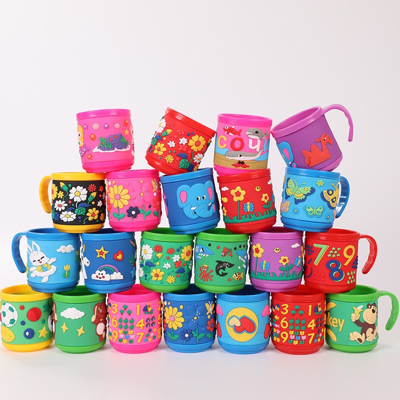 Оптовая продажа детских чашек объемом 200 мл, молочная водяная чашка, бытовая противоударная чашка, мягкая резиновая крышка, кожаная насадка, мультяшная чашка