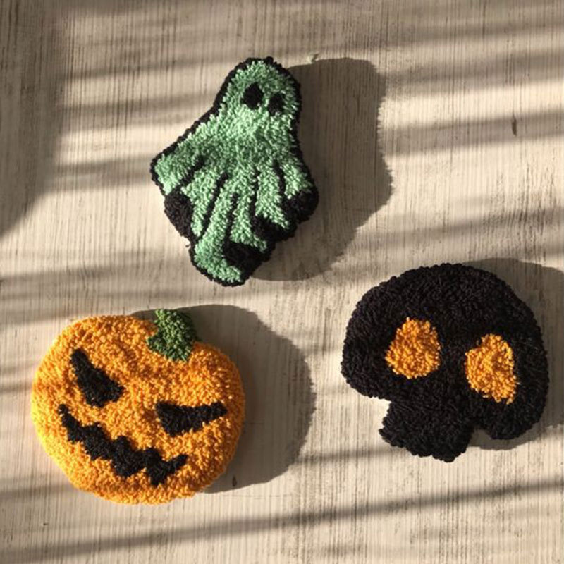 Handmade diy Halloween Poke Embroidered Wool Coaster Novice Homemade Poke Heat Insulation Pad for Girlfriend Gift