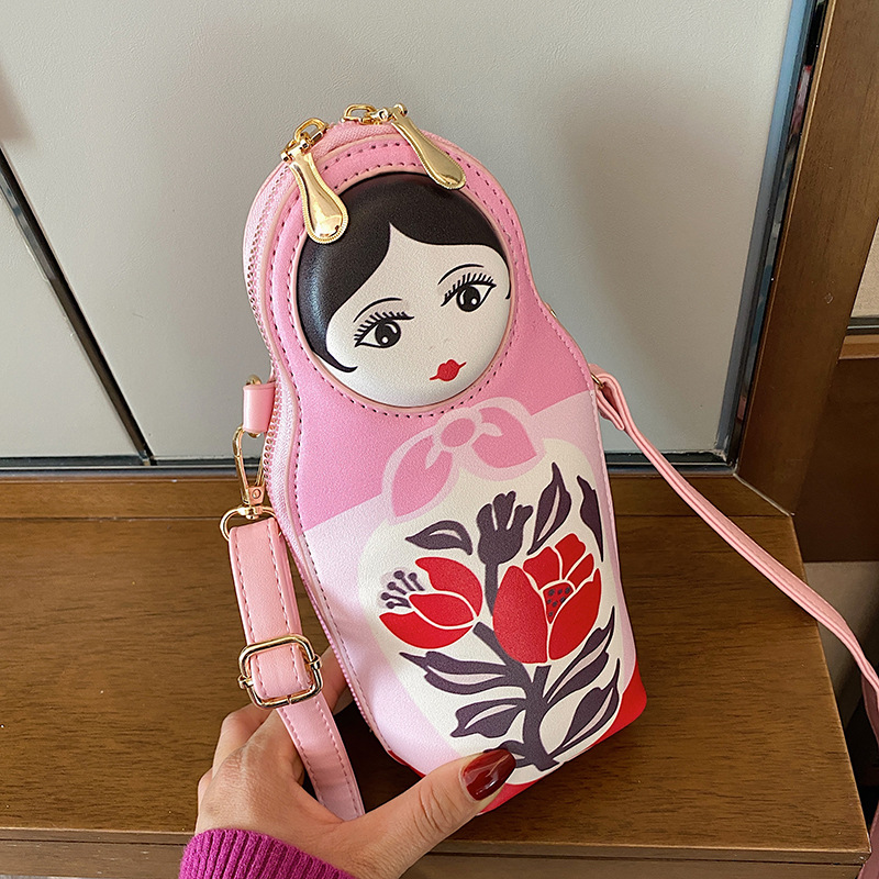 Foreign trade new European and American fashion creative funny personality spray Russian doll three-dimensional pu messenger bag small bag